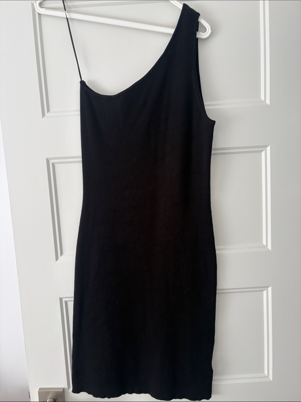 House of Harlow 1960 Black One-Shoulder Ribbed Dress